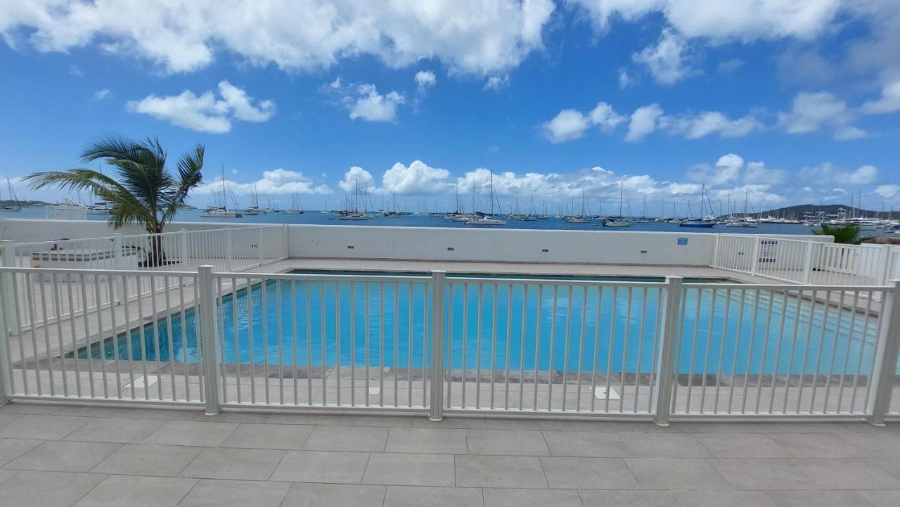 Appartement Pieds Dans L'Eau Vue Mer Acces Plage Et Piscine Marigot  Kültér fotó