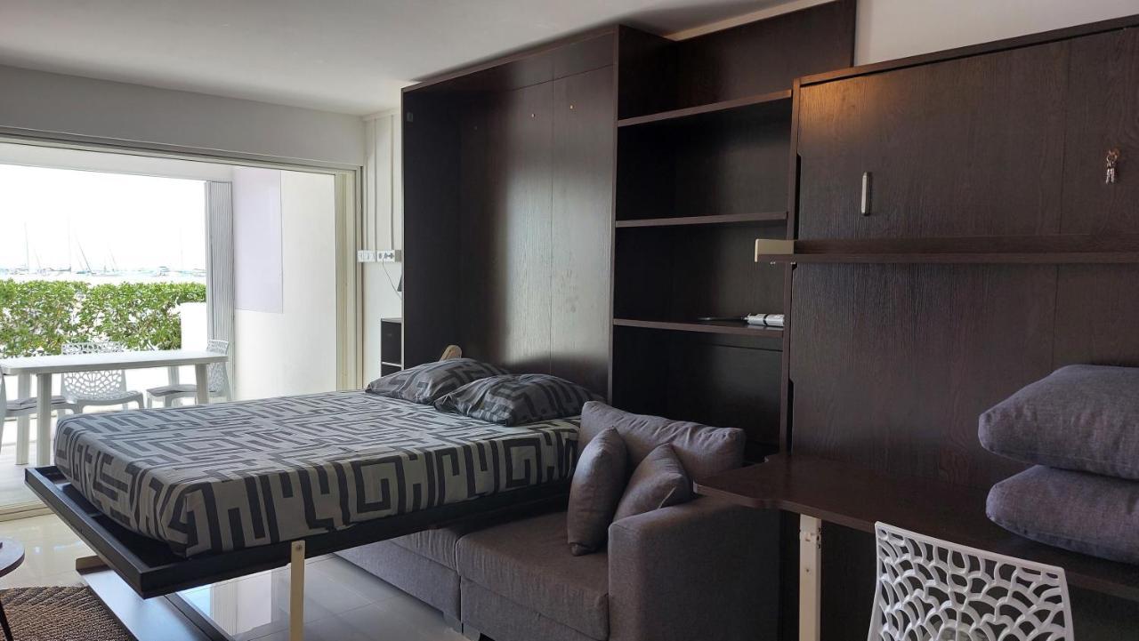 Appartement Pieds Dans L'Eau Vue Mer Acces Plage Et Piscine Marigot  Kültér fotó